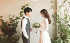 韩式婚纱照经典高贵黑白灰请柬婚礼邀请函H5模板缩略图